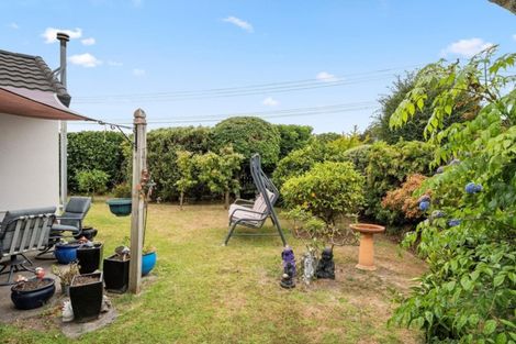 Photo of property in 16 Pampas Grove, Welcome Bay, Tauranga, 3112