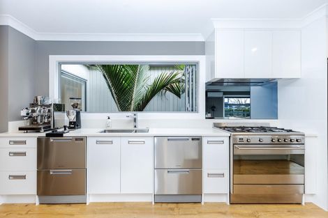 Photo of property in 54 Chedworth Avenue, Chedworth, Hamilton, 3210