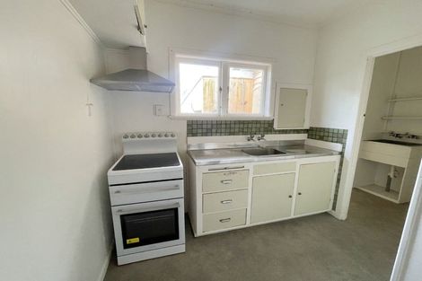 Photo of property in 257 Red Hills Road, Massey, Henderson, 0782