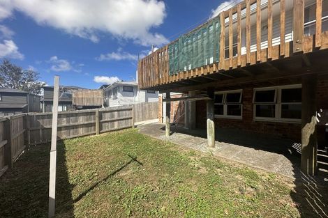 Photo of property in 49 Bruce Road, Glenfield, Auckland, 0629