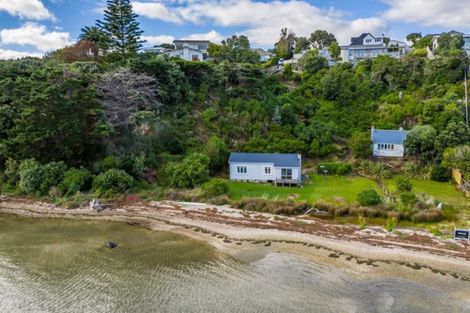 Photo of property in 57-59 Seaview Road, Paremata, Porirua, 5024