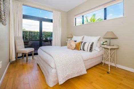 Photo of property in 29 Belmont Terrace, Milford, Auckland, 0620