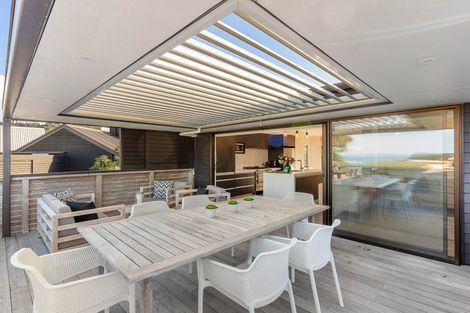 Photo of property in 107 Tangaroa Road, Whangamata, 3620