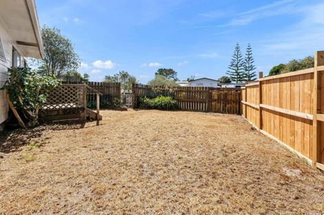 Photo of property in 12 Moki Place, Ruakaka, 0116