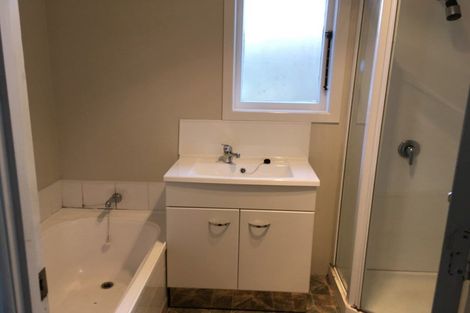 Photo of property in 26 Rathgar Road, Henderson, Auckland, 0610