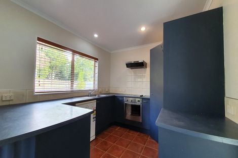 Photo of property in 17 Chapletown Drive, East Tamaki, Auckland, 2016