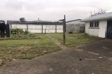 Photo of property in 17 Sandown Crescent, Aranui, Christchurch, 8061