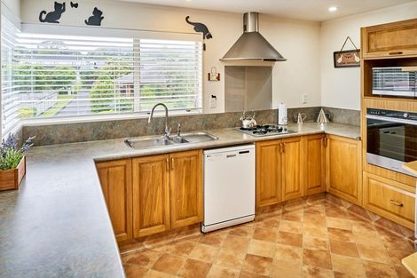 Photo of property in 3 Musket Lane, Whitby, Porirua, 5024