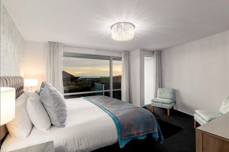 Photo of property in 12 Harry Ell Drive, Cashmere, Christchurch, 8022