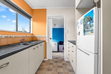 Photo of property in 16b Bayswater Place, Onerahi, Whangarei, 0110