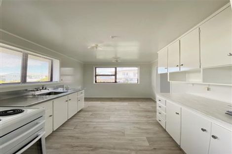 Photo of property in 358 St Heliers Road, Saint Heliers, Auckland, 1071
