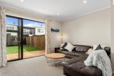 Photo of property in 18 Tuatua Road, Hobsonville, Auckland, 0616