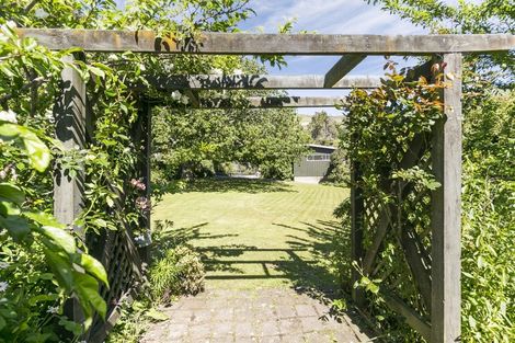 Photo of property in 2 South Makara Road, Makara, Karori, 6972