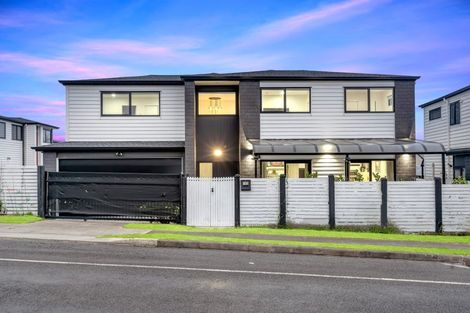 Photo of property in 193 Wallace Road, Mangere Bridge, Auckland, 2022