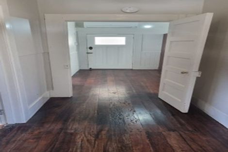 Photo of property in 4 Stewart Street, Helensville, 0800