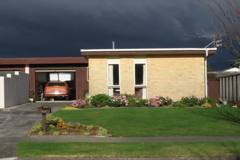 Photo of property in 56b Belvedere Avenue, Waikanae, 5036