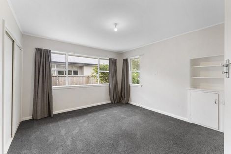 Photo of property in 39 Acacia Avenue, Upper Riccarton, Christchurch, 8041