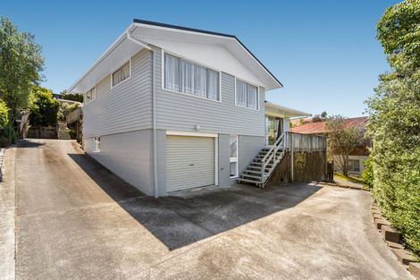 Photo of property in 69 Lynden Avenue, Hillcrest, Auckland, 0627