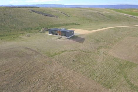 Photo of property in 23 Pihoihoi Road, Waikerikeri, Alexandra, 9393