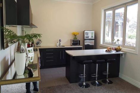 Photo of property in 26 Rangiora Avenue, Kaiwharawhara, Wellington, 6035