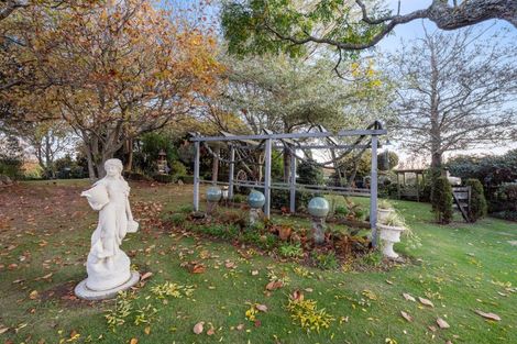 Photo of property in 104 Princess Street, Waitara, 4383