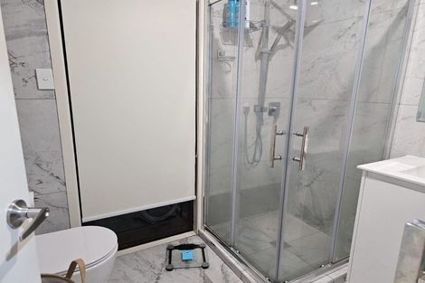 Photo of property in 87 Riverton Drive, Randwick Park, Auckland, 2105