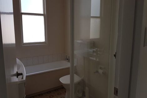 Photo of property in 2/142 Britomart Street, Berhampore, Wellington, 6023