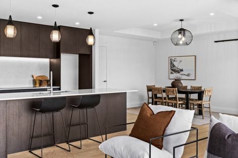 Photo of property in 129 Middle Road, Havelock North, 4130