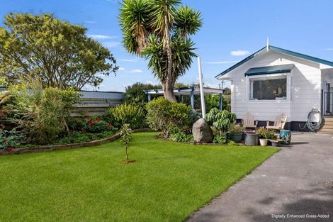 Photo of property in 173 Waihi Road, Hawera, 4610