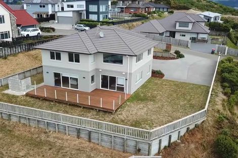 Photo of property in 12 Kahurangi Heights, Aotea, Porirua, 5024