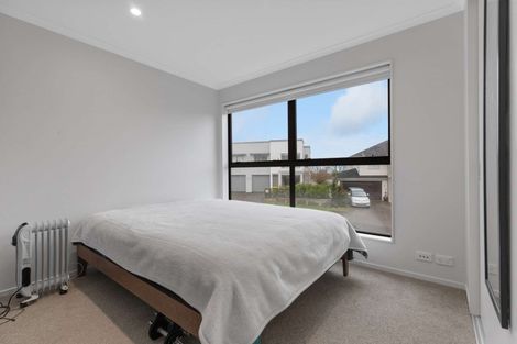 Photo of property in 49 Matairangi Avenue, Totara Heights, Auckland, 2105