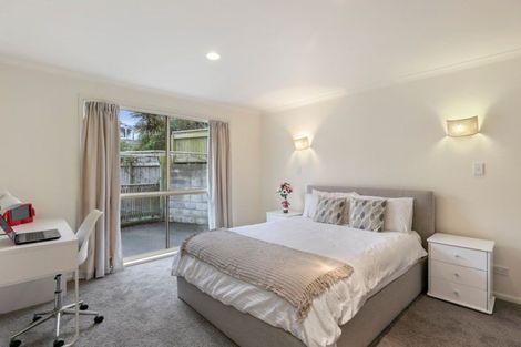 Photo of property in 60d Woodland Road, Johnsonville, Wellington, 6037