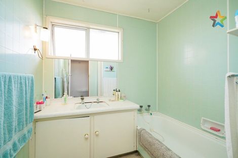 Photo of property in 21 Mcquarrie Street, Kingswell, Invercargill, 9812