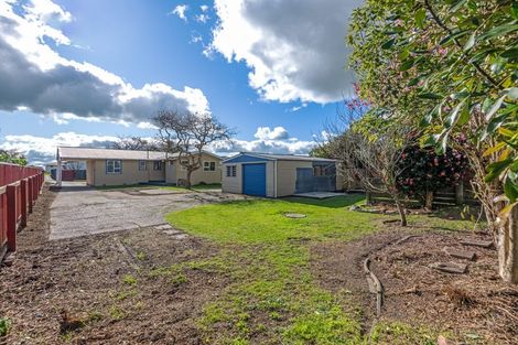 Photo of property in 24 Sutherland Crescent, Westbrook, Palmerston North, 4412
