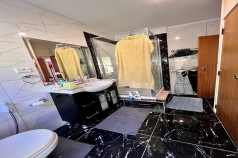 Photo of property in 15 Castleton Drive, Howick, Auckland, 2014