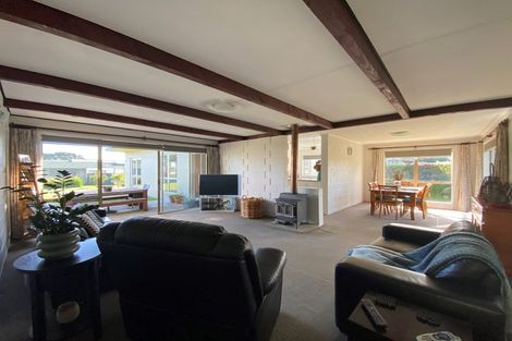 Photo of property in 1 Sarten Street, Waitara, 4320