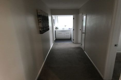 Photo of property in 8 Sharland Avenue, Manurewa, Auckland, 2102