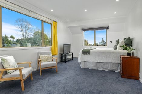 Photo of property in 8 Janet Place, Lynmore, Rotorua, 3010