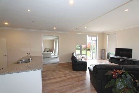 Photo of property in 40 Glen Oaks Drive, Northwood, Christchurch, 8051