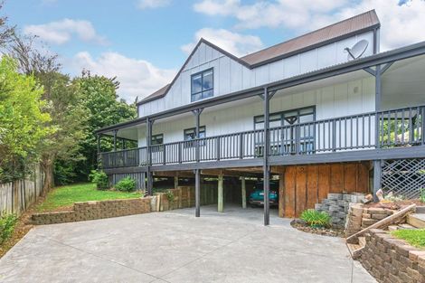 Photo of property in 27 Taurua Place, Coromandel, 3506