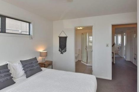 Photo of property in 6/12 Hutcheson Street, Sydenham, Christchurch, 8023