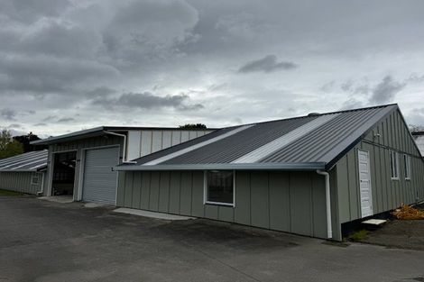 Photo of property in 135 Chamberlain Road, Bombay, 2675