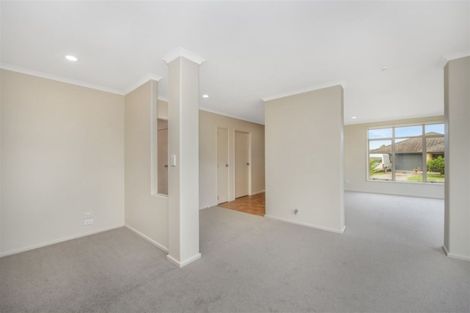 Photo of property in 6 Locksley Lane, Hamilton East, Hamilton, 3216