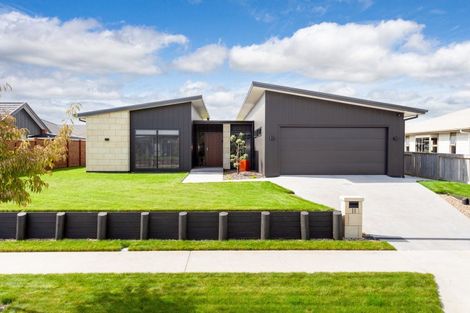 Photo of property in 11 Peakedale Drive, Matamata, 3400