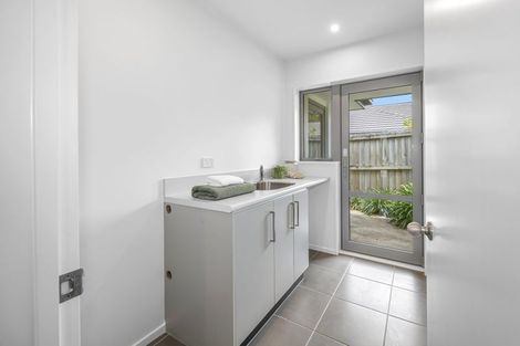 Photo of property in 25 Mokihi Gardens, Hillmorton, Christchurch, 8024