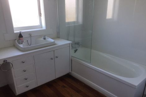 Photo of property in 18 Winter Street, Fairfield, Hamilton, 3214