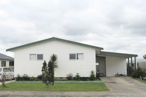 Photo of property in 43 Whitby Avenue, Whitianga, 3510