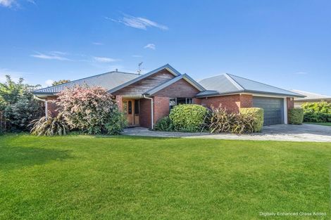 Photo of property in 25 Panckhurst Drive, Woodend, 7610