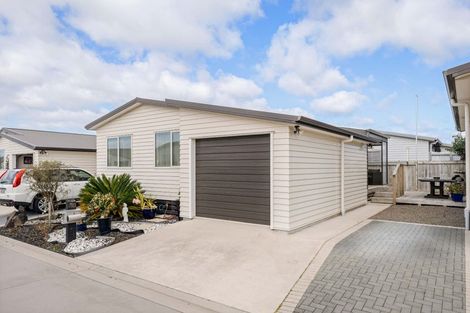 Photo of property in 410/11 Kamahi Crescent, Papamoa Beach, Papamoa, 3118
