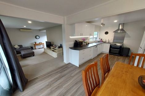 Photo of property in 25 Donovan Road, Paraparaumu Beach, Paraparaumu, 5032
